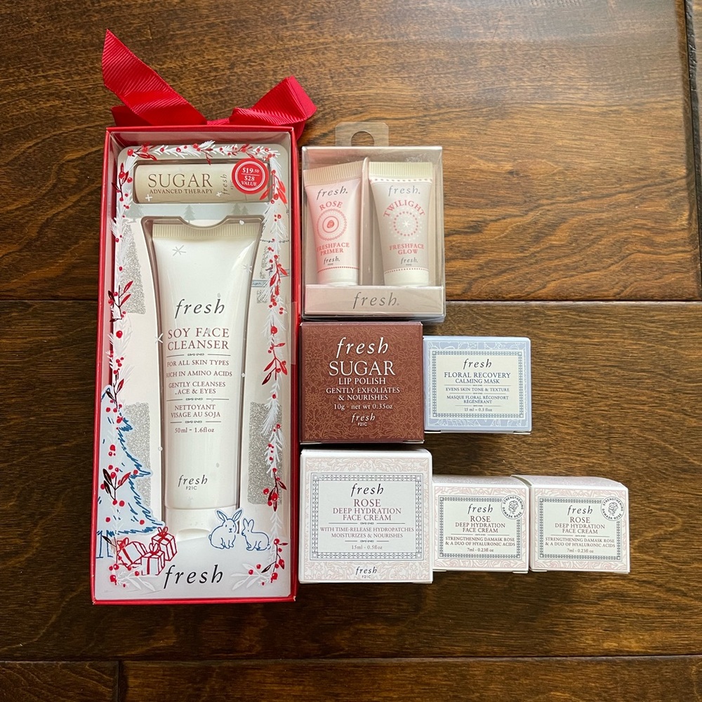 NIB fresh Soy Face Cleanser Rose Cream Calming Mask Sugar Lip Bundle of 7